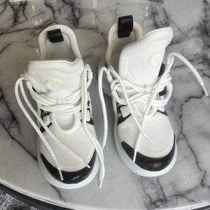 Authentic Louis Vuitton Lv archlight sneaker